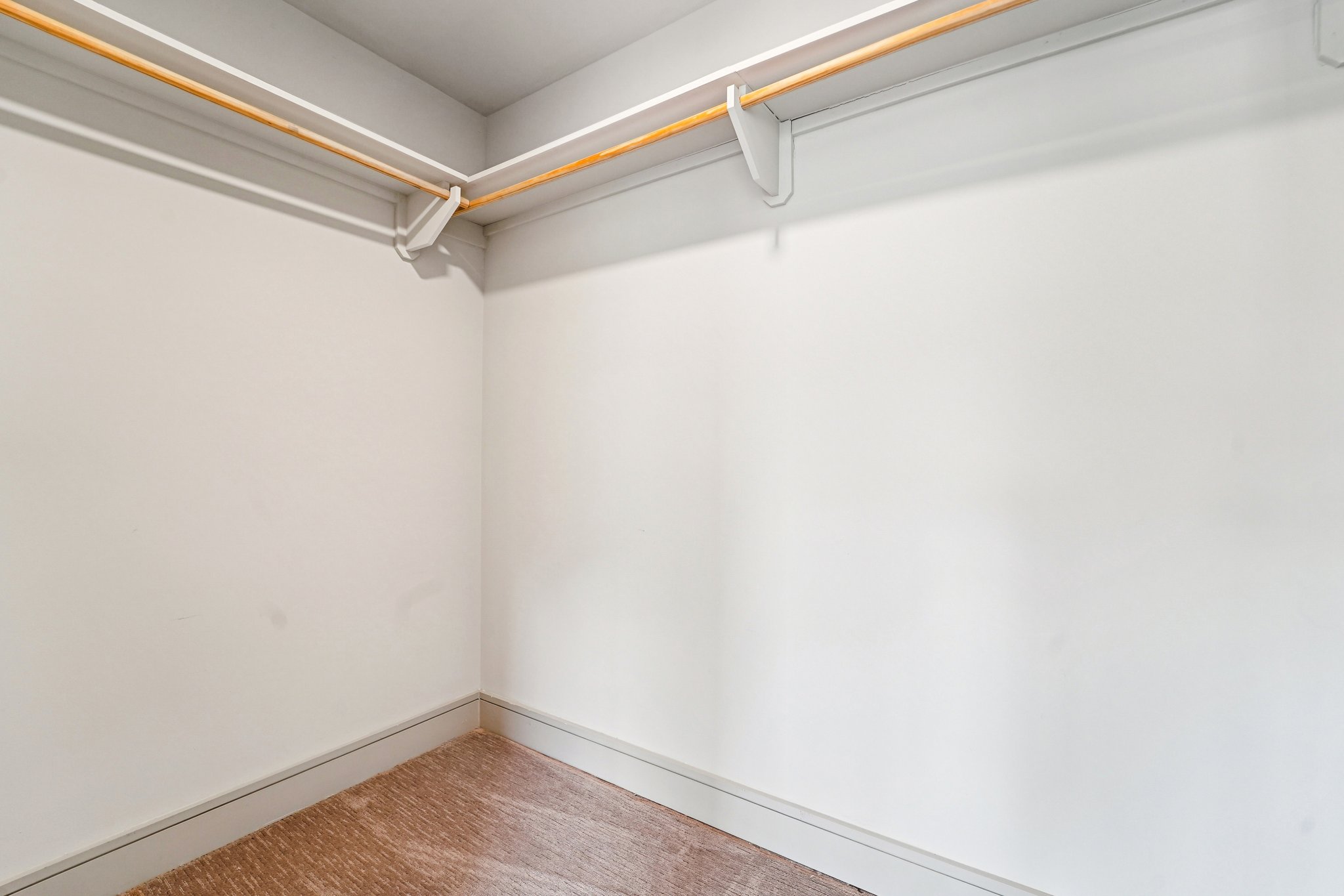 29-web-or-mls-1414 Wood Hollow Dr Unit 326-S1312-029